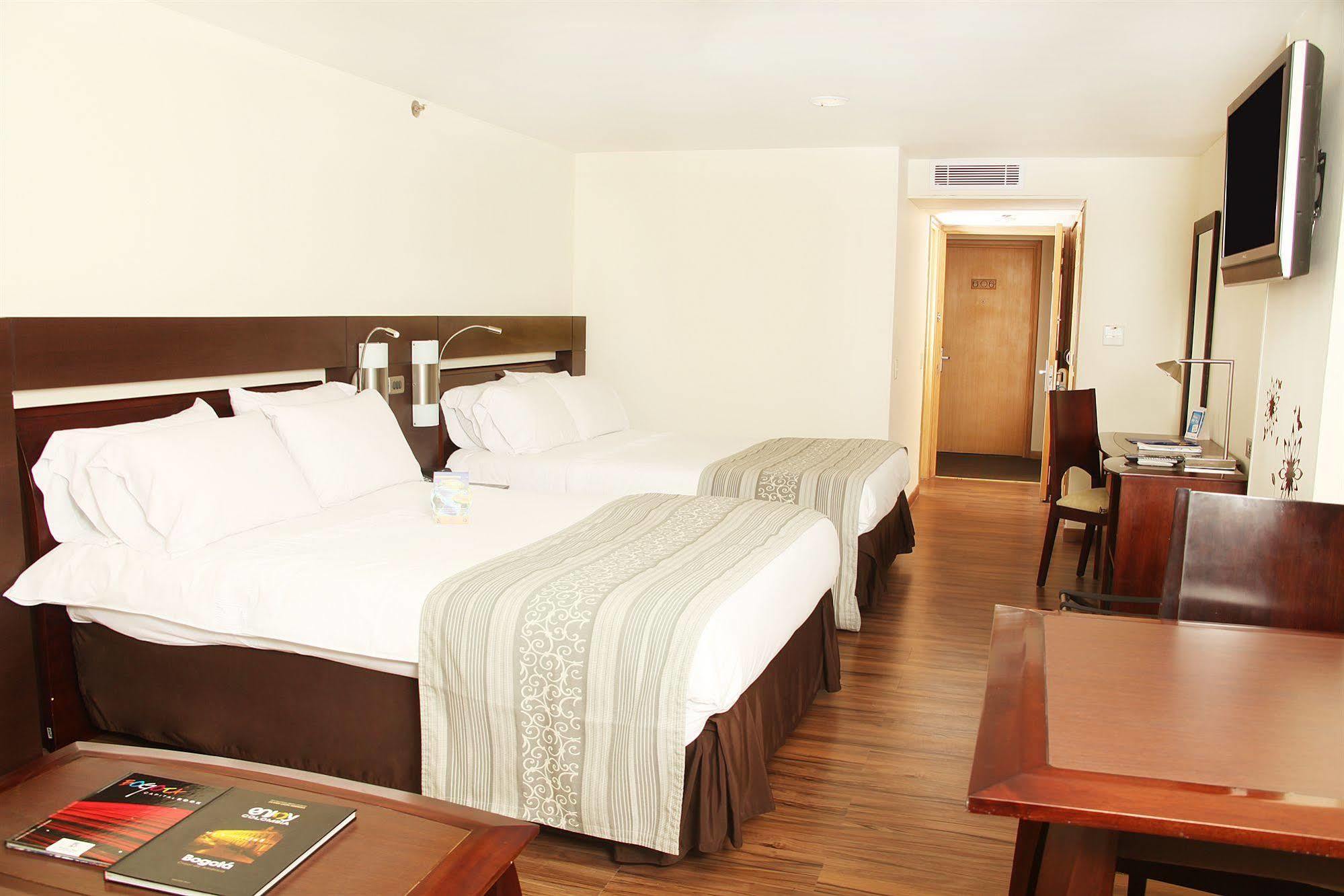 Hotel Dann Norte بوغوتا الغرفة الصورة